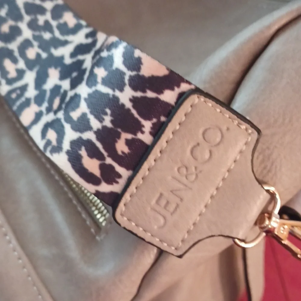 JEN & Co. Backpack over the shoulder bag gray vegan
